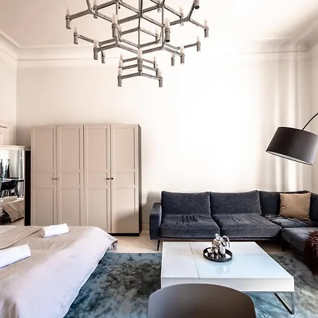 Apartment 2ndhomes Luminous With Great Location Helsinki