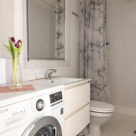 Apartment 2ndhomes Luminous With Great Location *
