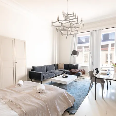 Apartment 2ndhomes Luminous With Great Location Helsinki