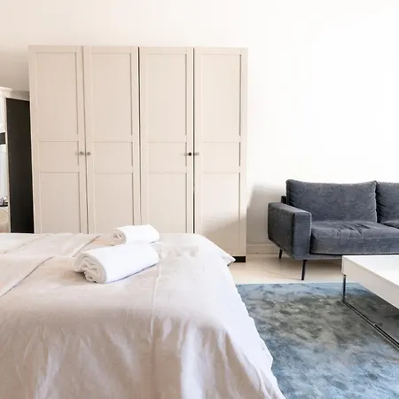 2ndhomes Luminous With Great Location Apartment *