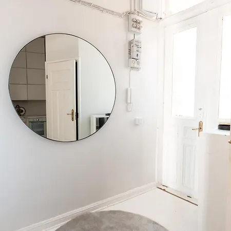 Apartment 2ndhomes Luminous With Great Location Helsinki
